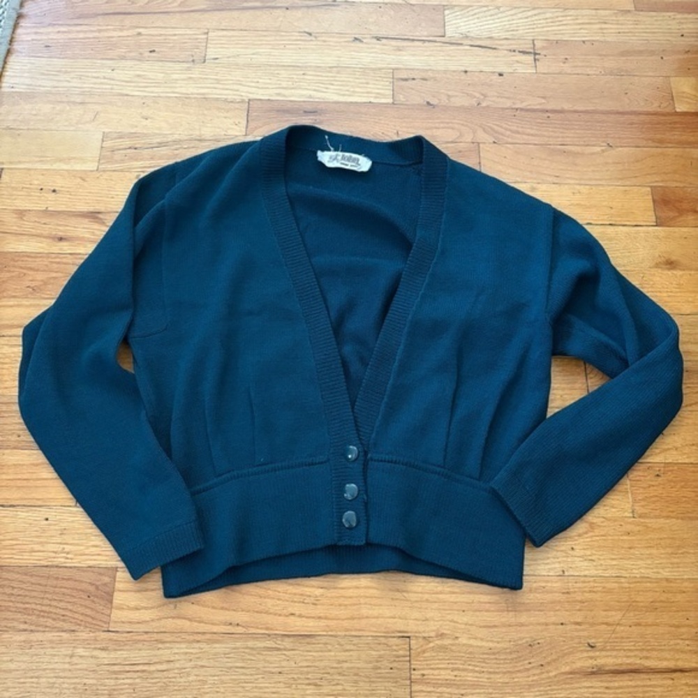 St. John Teal Cropped V-Neck Cardigan